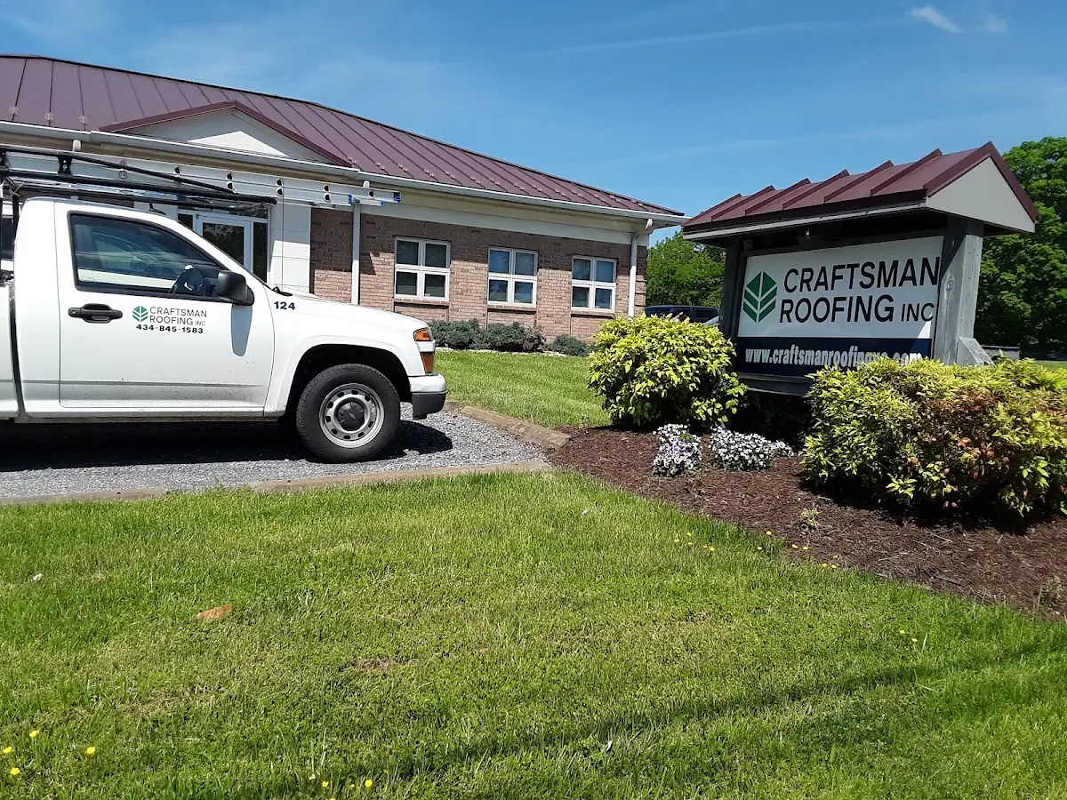 Quality Roof Replacement by experienced craftsmen in Willow Manor